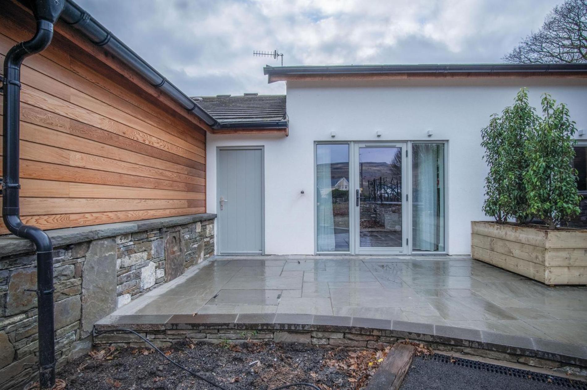 Apartment 5 - Sleeping Giant - Pen Y Cae *